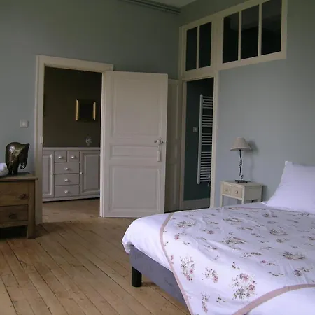 Ferienhaus Maison De Maitre Renovee Avec Piscine Et Spa A Cerilly - Fr-1-489-399 *