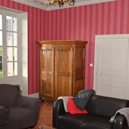 Maison De Maitre Renovee Avec Piscine Et Spa A Cerilly - Fr-1-489-399 *