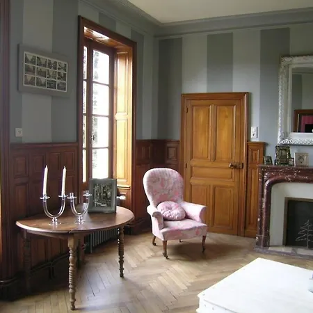 Ferienhaus Maison De Maitre Renovee Avec Piscine Et Spa A Cerilly - Fr-1-489-399 *